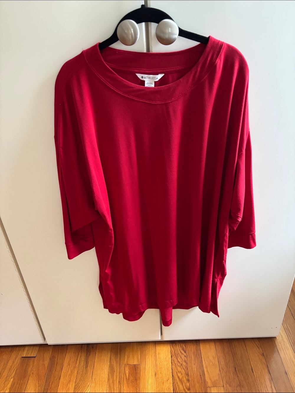 Athleta Bright Red Relaxed Short Sleeve Tee